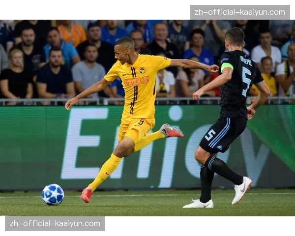 波兹南莱赫客场两球击败古比斯 欧协联淘汰赛占得先机