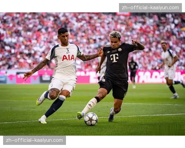 拜仁下半场退守反击，利用凯恩支点作用稳住比赛局势